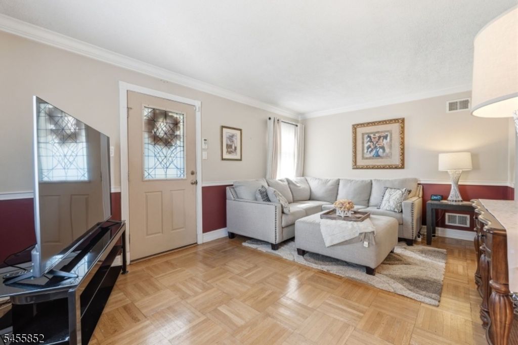 24 Sunset Dr, Clark Twp., NJ 07066 — photo 4