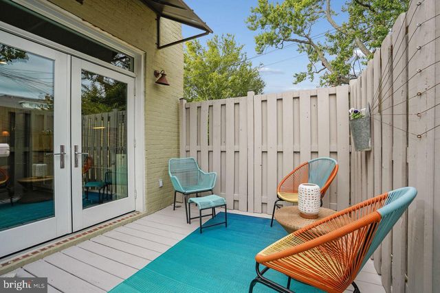 914 C ST NE, Washington, DC 20002