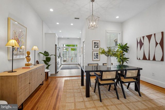 914 C ST NE, Washington, DC 20002