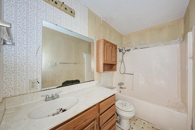 17505 Hamilton Pool RD, Austin, TX 78738
