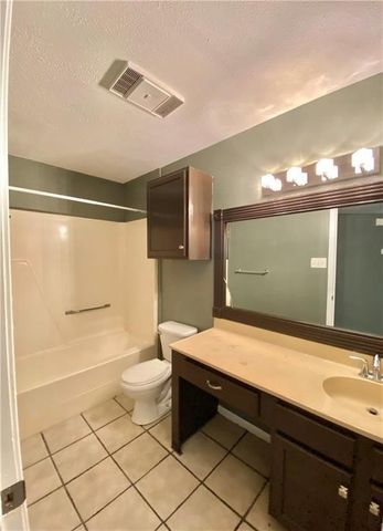 7252 The Mansions Dr O-4, Corpus Christi, TX 78414