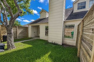 7252 The Mansions Dr O-4, Corpus Christi, TX 78414