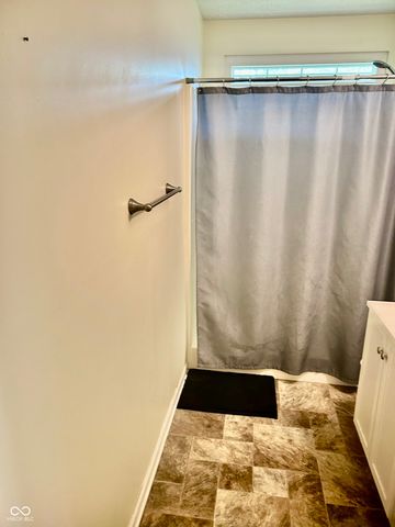 1004 Wild Ivy Trail, Franklin, IN 46131
