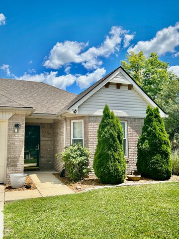 1004 Wild Ivy Trail, Franklin, IN 46131
