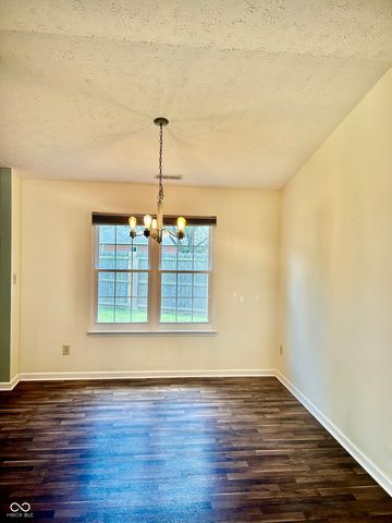 1004 Wild Ivy Trail, Franklin, IN 46131