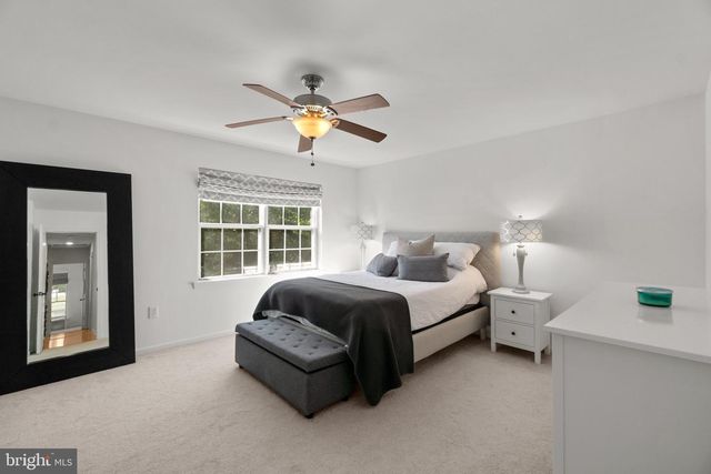 10901 FOX SPARROW CT, Fairfax, VA 22032