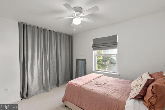 10901 FOX SPARROW CT, Fairfax, VA 22032