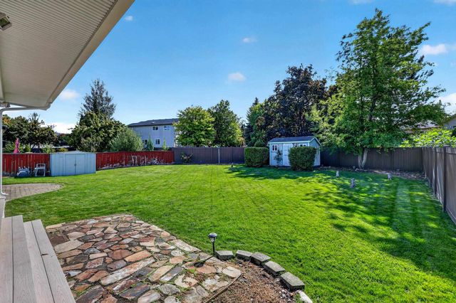23020 E Boone Ave, Liberty Lake, WA 99019