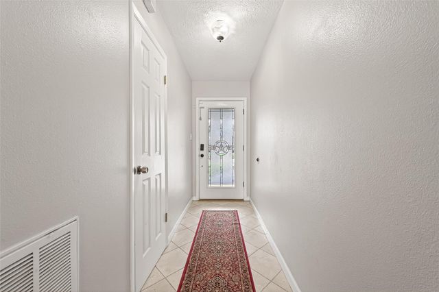 805 Camelot Lane, Friendswood, TX 77546