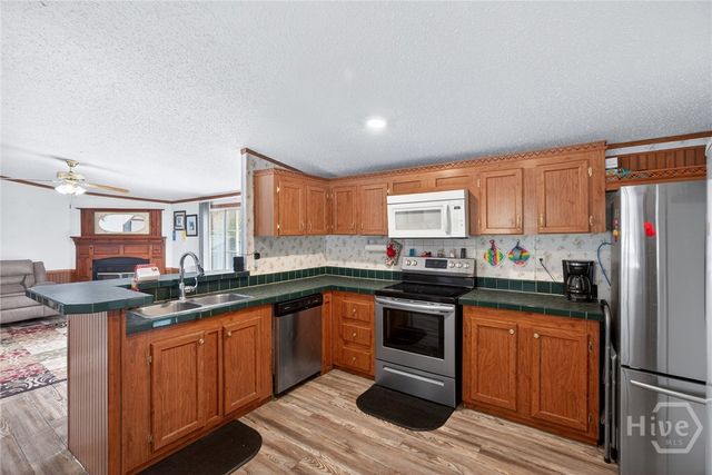 227 Otto Drive, Midway, GA 31320