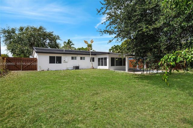 321 NW 36th Street, Oakland Park, FL 33309