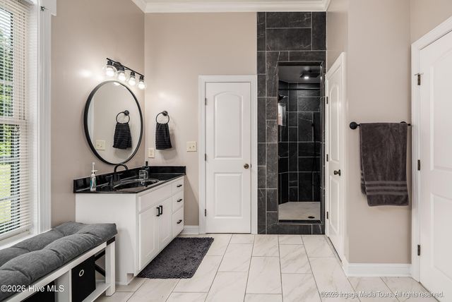 4000 Sterling Trace Drive, Winterville, NC 28590