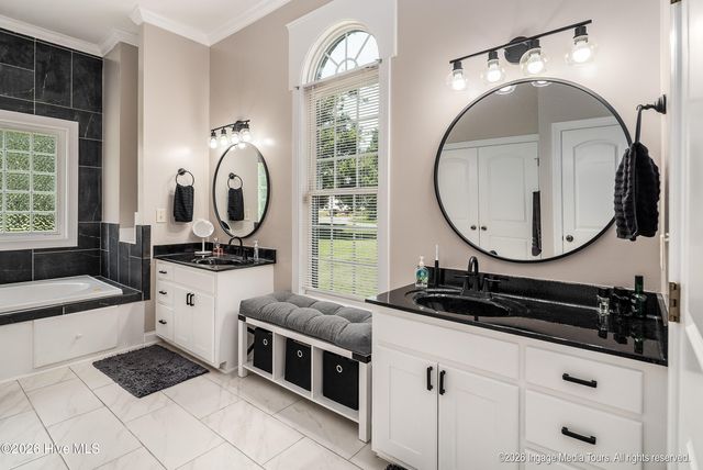4000 Sterling Trace Drive, Winterville, NC 28590