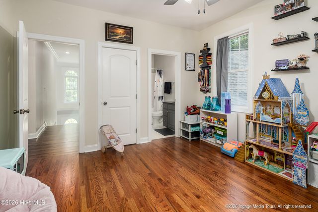 4000 Sterling Trace Drive, Winterville, NC 28590