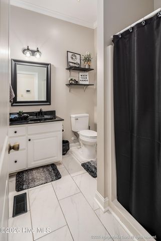 4000 Sterling Trace Drive, Winterville, NC 28590