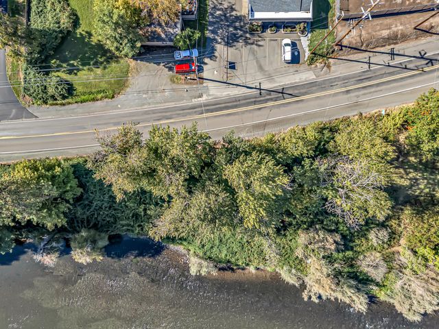 Rogue River Highway, Rogue River, OR 97537