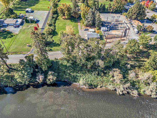 Rogue River Highway, Rogue River, OR 97537