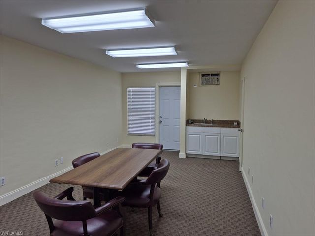 1625 Colonial BLVD, Fort Myers, FL 33907