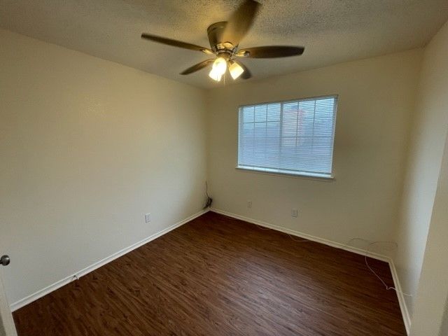 819 Over Ridge Drive, Grand Prairie, TX 75052