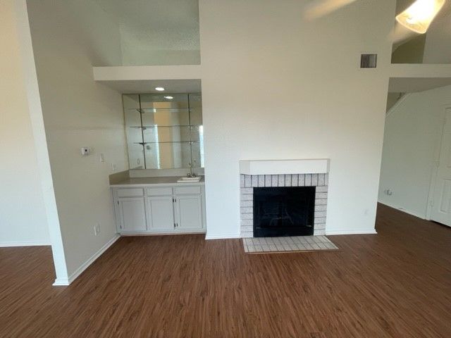 819 Over Ridge Drive, Grand Prairie, TX 75052