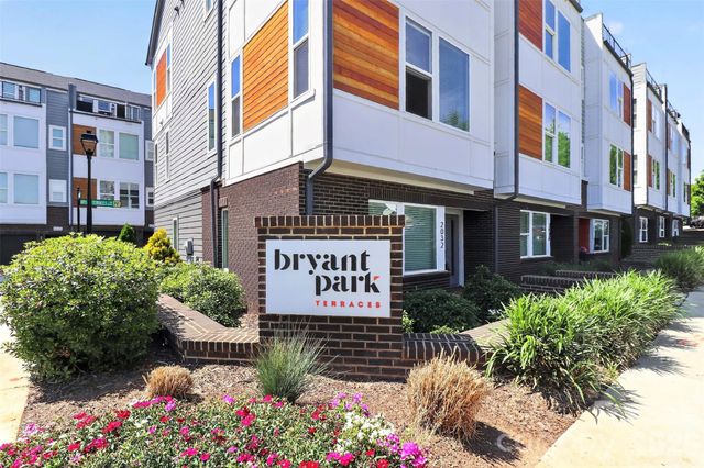 2024 Bryant Park Drive, Charlotte, NC 28208