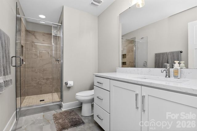 2024 Bryant Park Drive, Charlotte, NC 28208