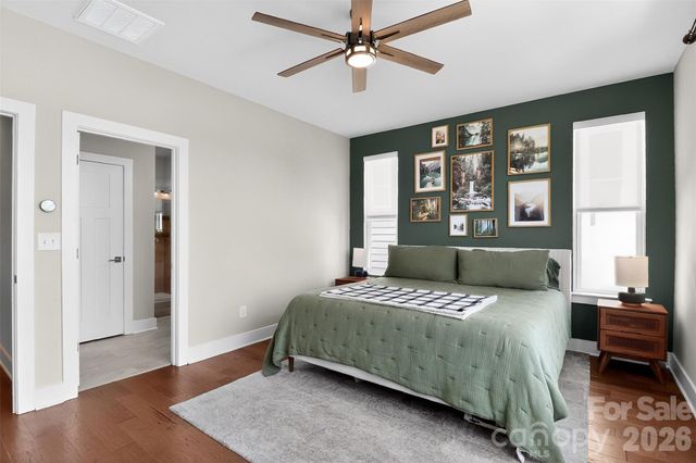 2024 Bryant Park Drive, Charlotte, NC 28208