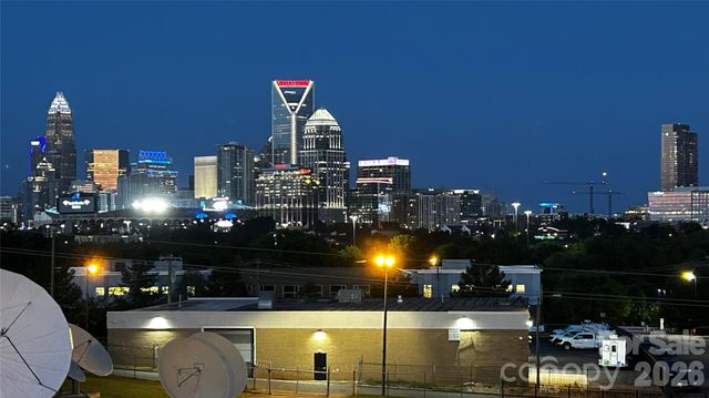 2024 Bryant Park Drive, Charlotte, NC 28208