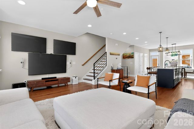 2024 Bryant Park Drive, Charlotte, NC 28208