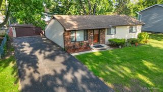 172 N Ashbury Avenue, Bolingbrook, IL 60440
