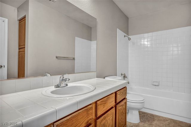 9441 Amber Valley Lane, Las Vegas, NV 89134