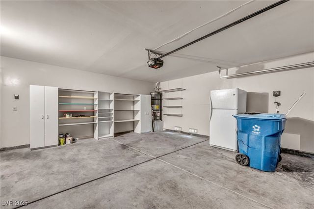 9441 Amber Valley Lane, Las Vegas, NV 89134