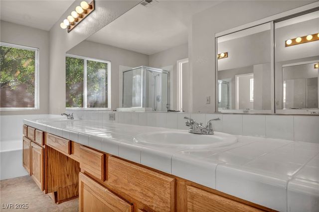 9441 Amber Valley Lane, Las Vegas, NV 89134