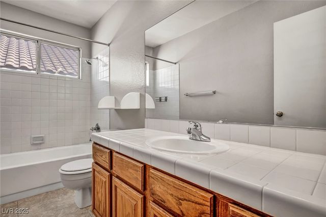 9441 Amber Valley Lane, Las Vegas, NV 89134