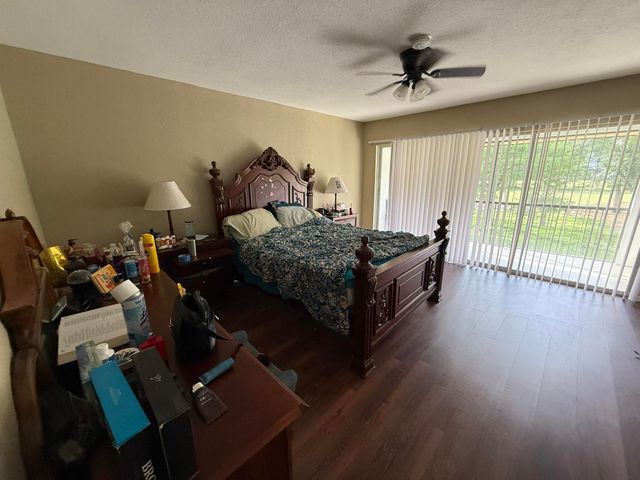 4136 Inverrary Drive 15C, Lauderhill, FL 33319