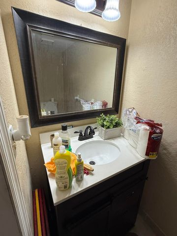 4136 Inverrary Drive 15C, Lauderhill, FL 33319