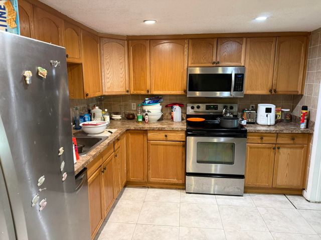 4136 Inverrary Drive 15C, Lauderhill, FL 33319