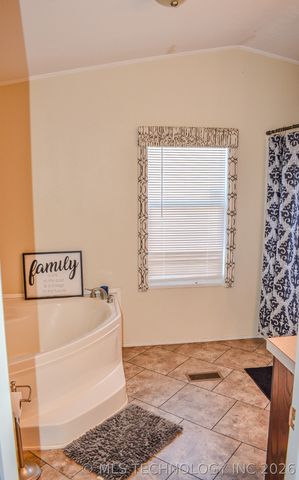 1292 E 2070 Road, Soper, OK 74759