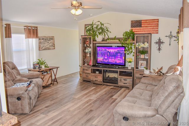 1292 E 2070 Road, Soper, OK 74759