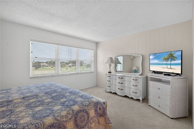 1660 Pine Valley DR 201, Fort Myers, FL 33907