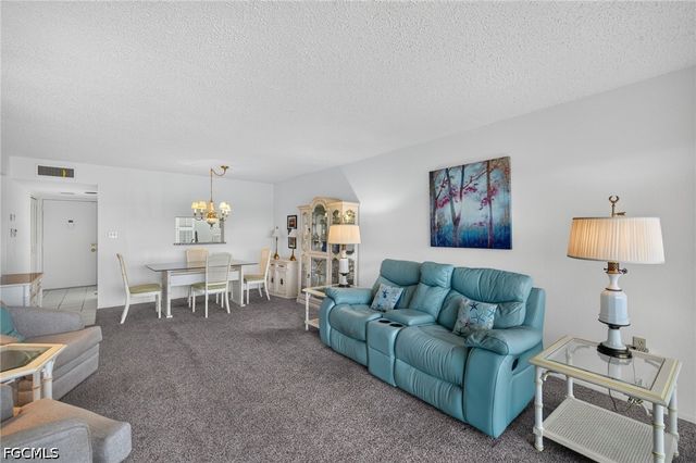 1660 Pine Valley DR 201, Fort Myers, FL 33907