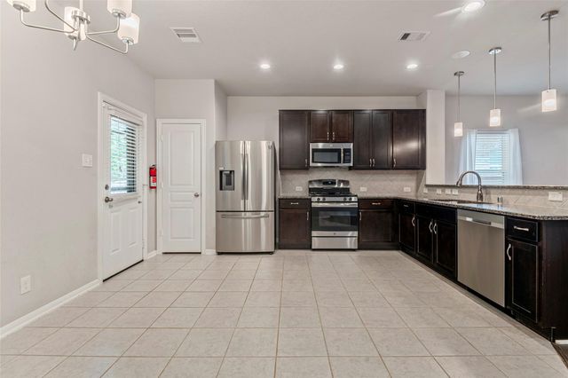 18682 Legend Oaks Drive, Magnolia, TX 77355