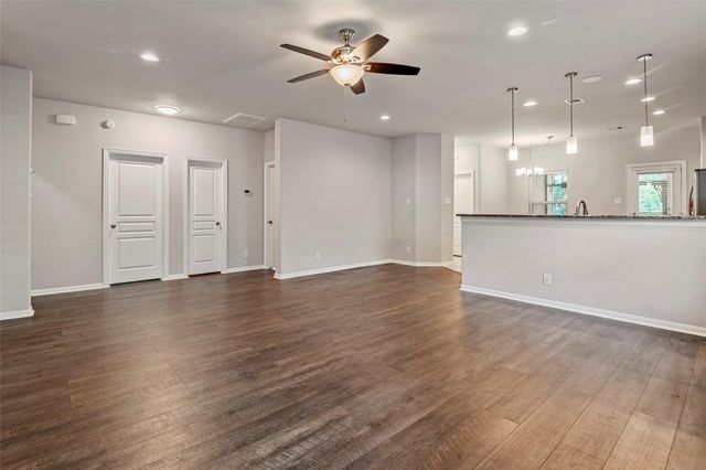 18682 Legend Oaks Drive, Magnolia, TX 77355