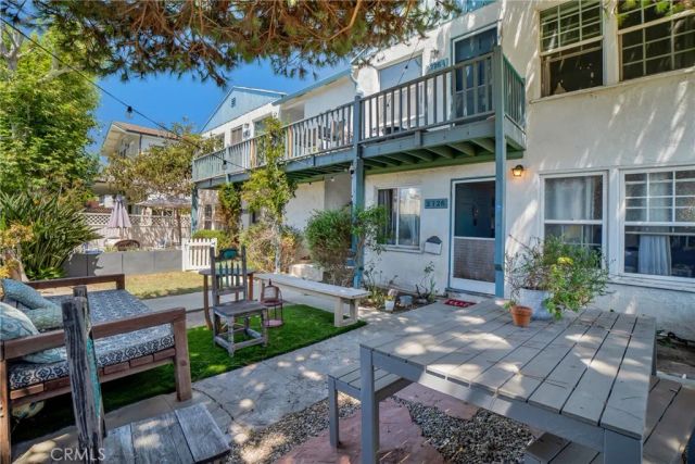 2722 Grand Canal, Los Angeles, CA 90291