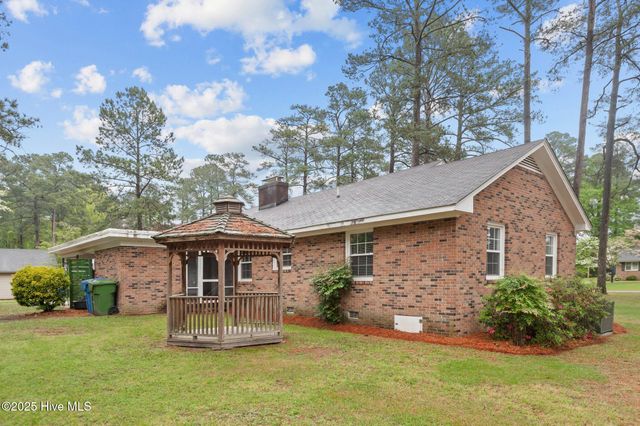 109 Edgewood Drive, Pinetops, NC 27864