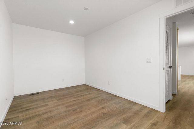 701 S DOBSON Road 34, Mesa, AZ 85202