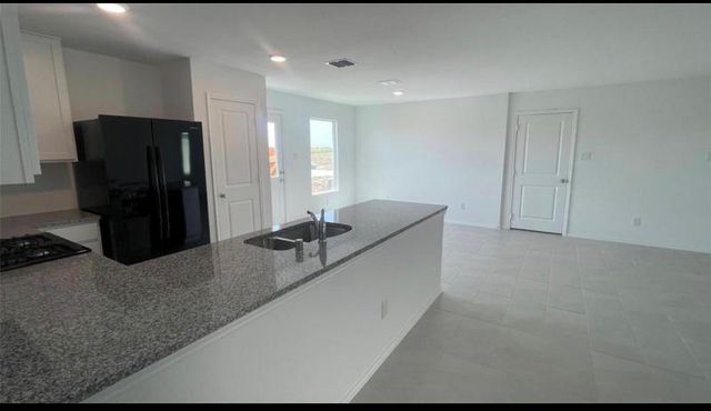 1817 Mallen Farm Ridge, Crandall, TX 75114