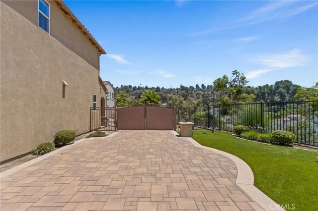 21078 Willow Heights, Diamond Bar, CA 91765