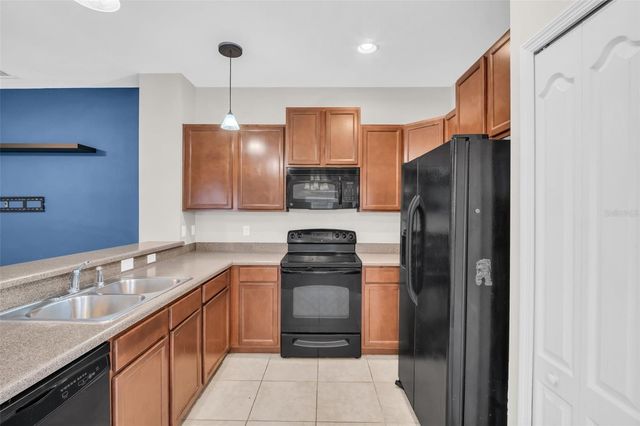 1943 GREENWOOD VALLEY DRIVE, Plant City, FL 33563