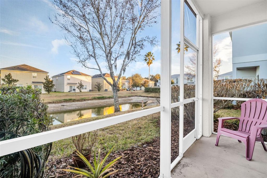 Image 13 of property listing at 1943 GREENWOOD VALLEY DRIVE, Plant City, FL 33563